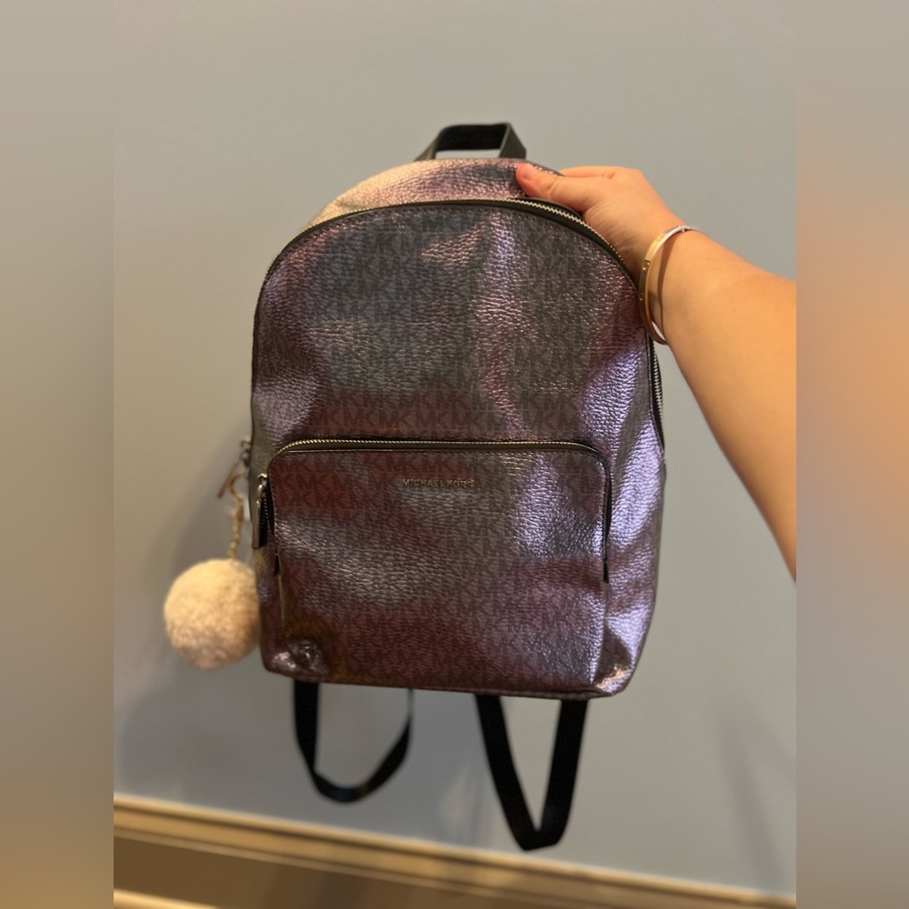 Small Michael Kors Backpack brand new with Michael Kors keychain